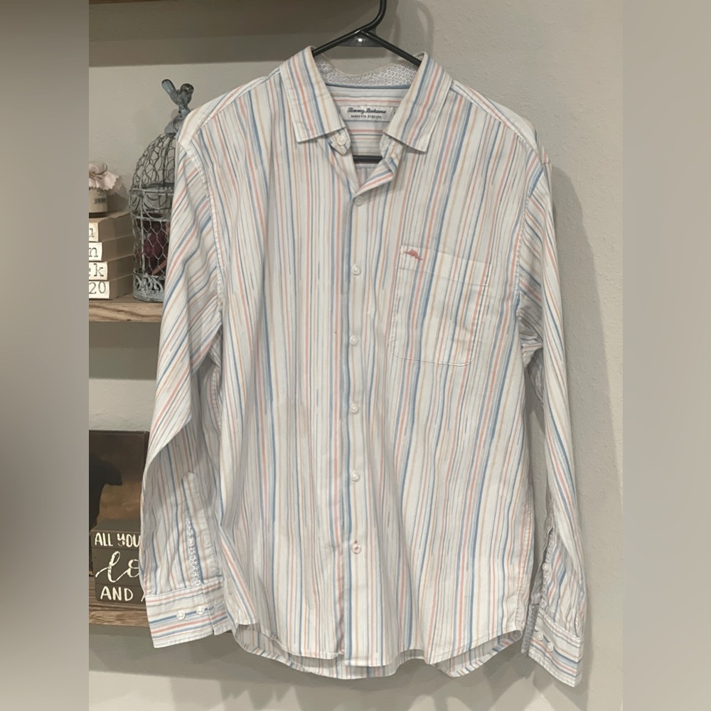 Tommy Bahama (Sarasota Stretch)/ medium/ multicolored pinstripe